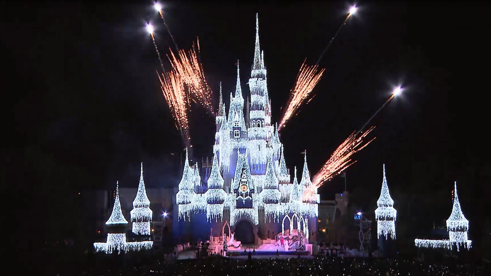 Top 5 Holiday Celebrations at Walt Disney World Resort